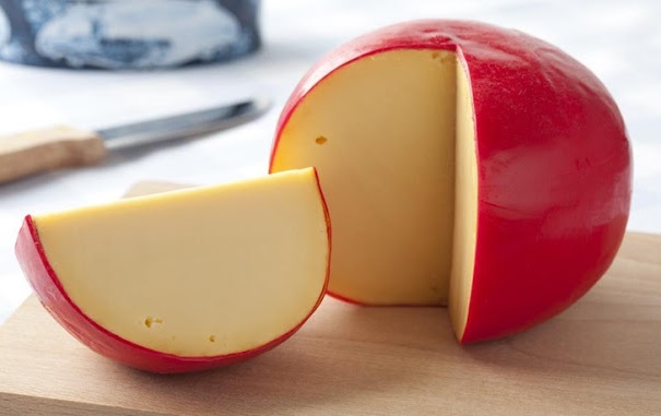 Queso de Bola: A Filipino Christmas Tradition